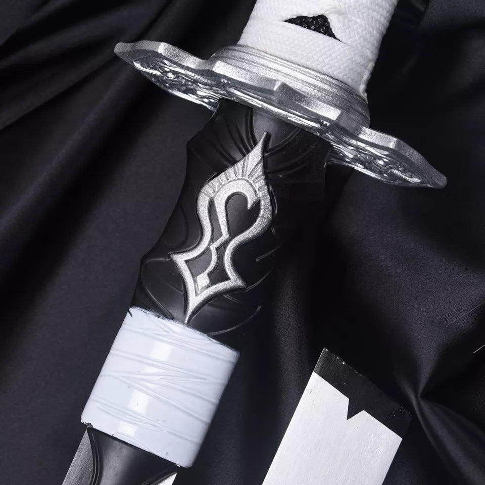 KATANA  2B NIER AUTOMATA